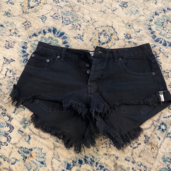 One Teaspoon Bandit Shorts - Picture 1 of 4